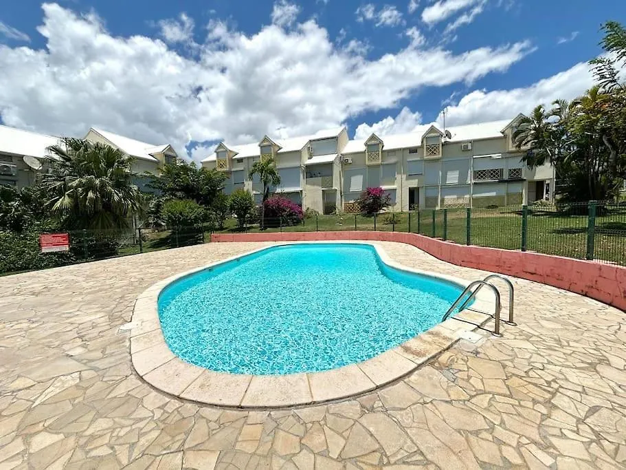 Le Refuge De Chrystel : Plage Accessible A Pied Le Gosier  Apartment